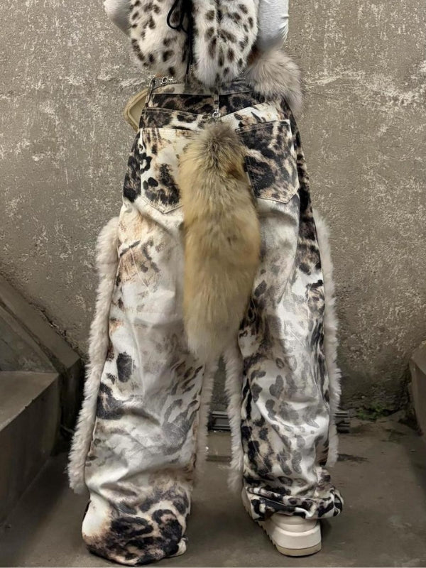 Distressed Washed Fleece Patchwork Leopard Print Jeans